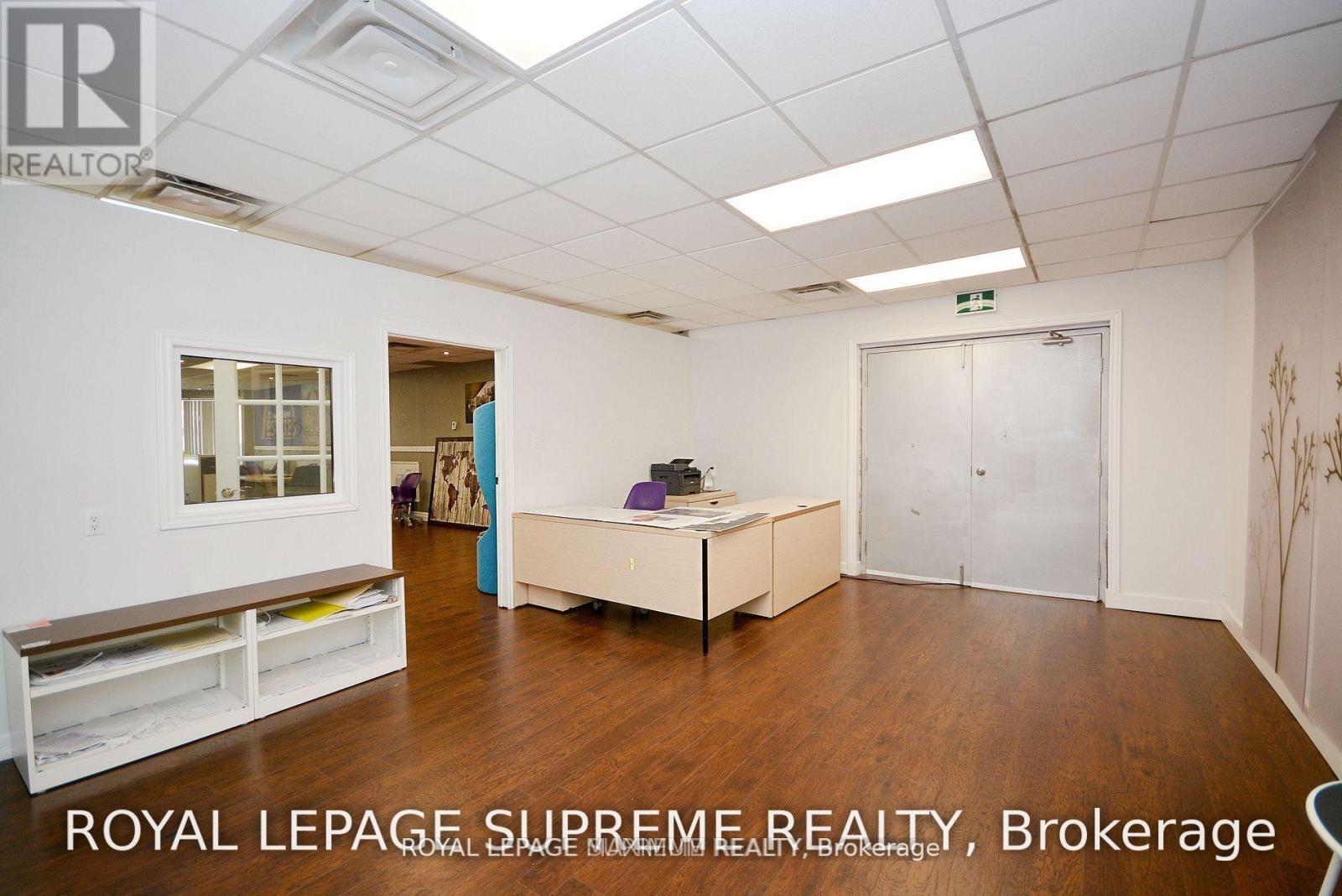45 - 2355 Derry Road E, Mississauga, Ontario  L5S 1V6 - Photo 18 - W12370282