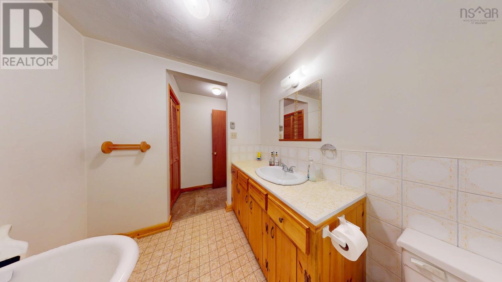 82 Highbury Road, New Minas, Nova Scotia  B4N 3P7 - Photo 38 - 202519705