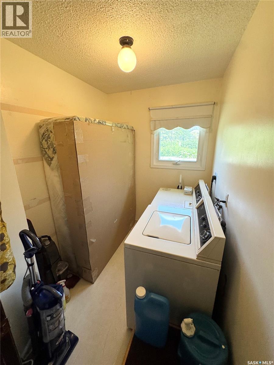 309 5th Avenue N, Naicam, Saskatchewan  S0K 2Z0 - Photo 19 - SK011897