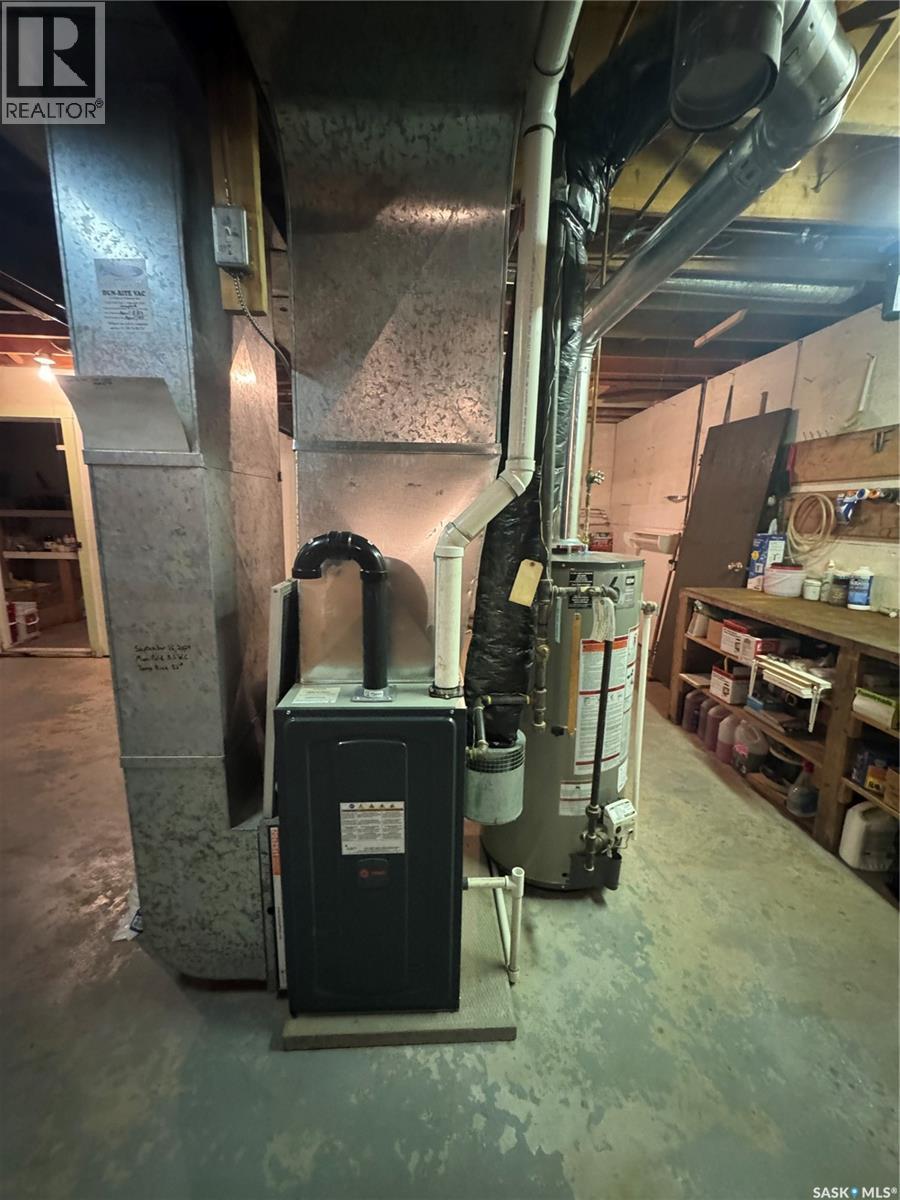 309 5th Avenue N, Naicam, Saskatchewan  S0K 2Z0 - Photo 26 - SK011897