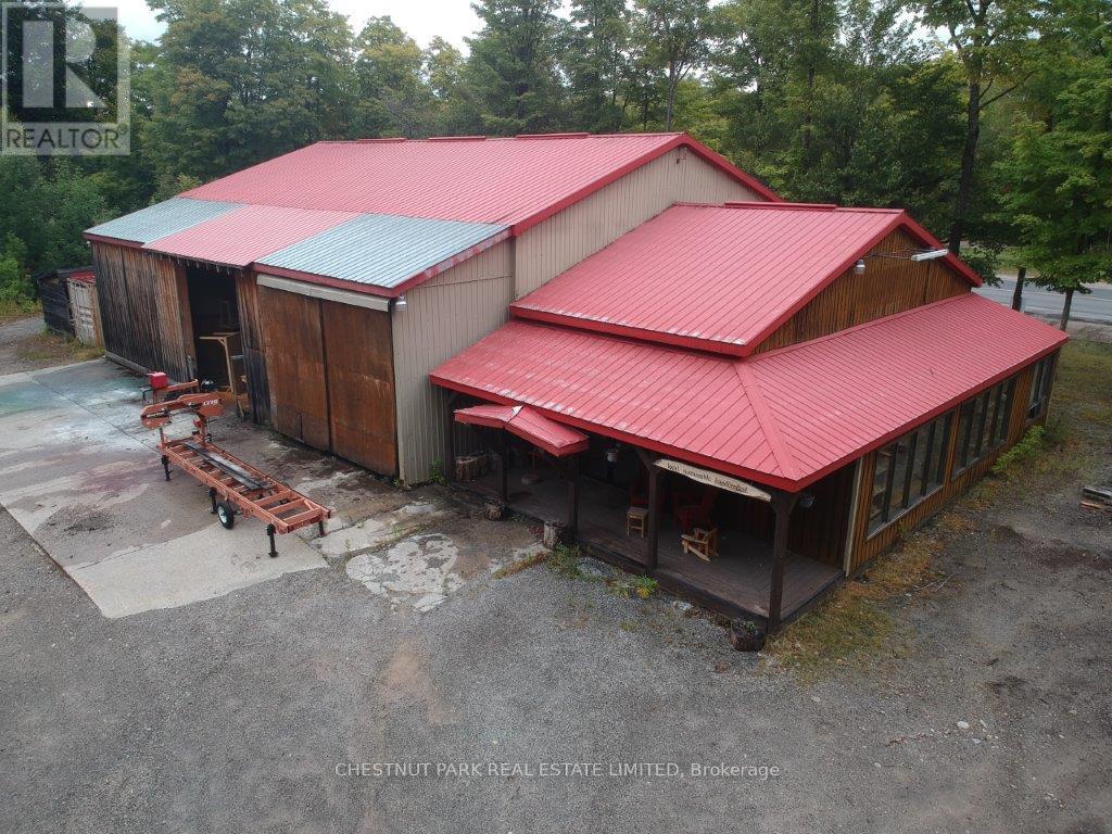 4531 Kennisis Lake Road, Dysart Et Al, Ontario  K0M 1S0 - Photo 11 - X12370307