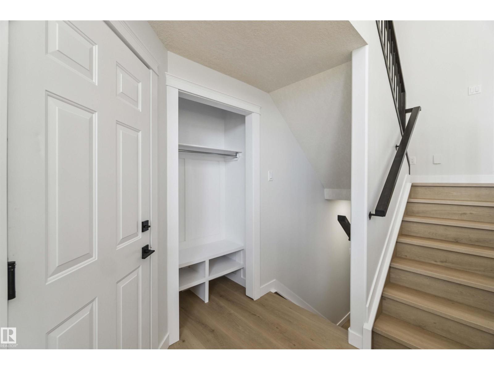 618 Layton Co Nw, Edmonton, Alberta  T6R 2S9 - Photo 5 - E4455262