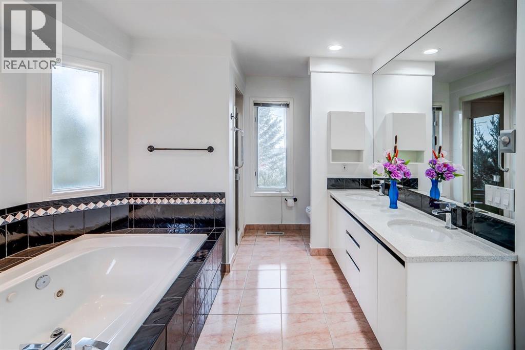 2925 Signal Hill Heights Sw, Calgary, Alberta  T3H 2X4 - Photo 23 - A2227854