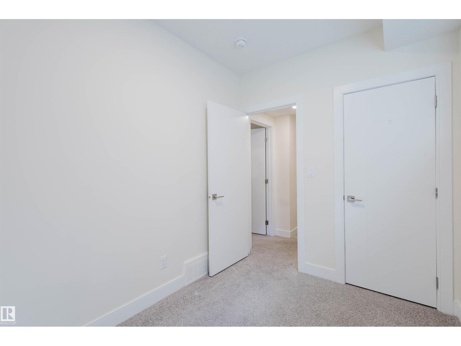 10824 66 Av Nw, Edmonton, Alberta  T6H 1X9 - Photo 40 - E4455270
