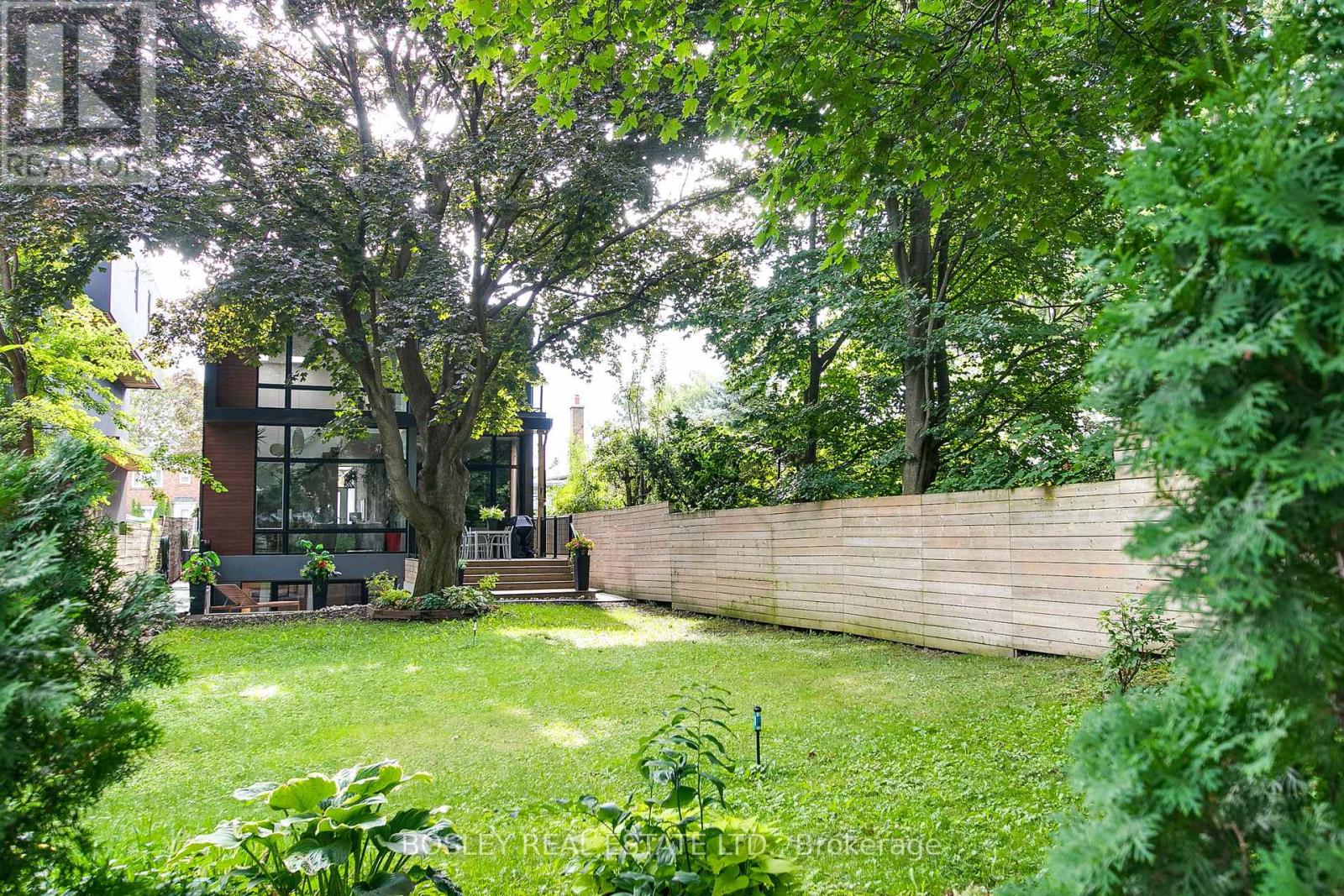 1144 Broadview Avenue, Toronto, Ontario  M4K 2S5 - Photo 48 - E12370407