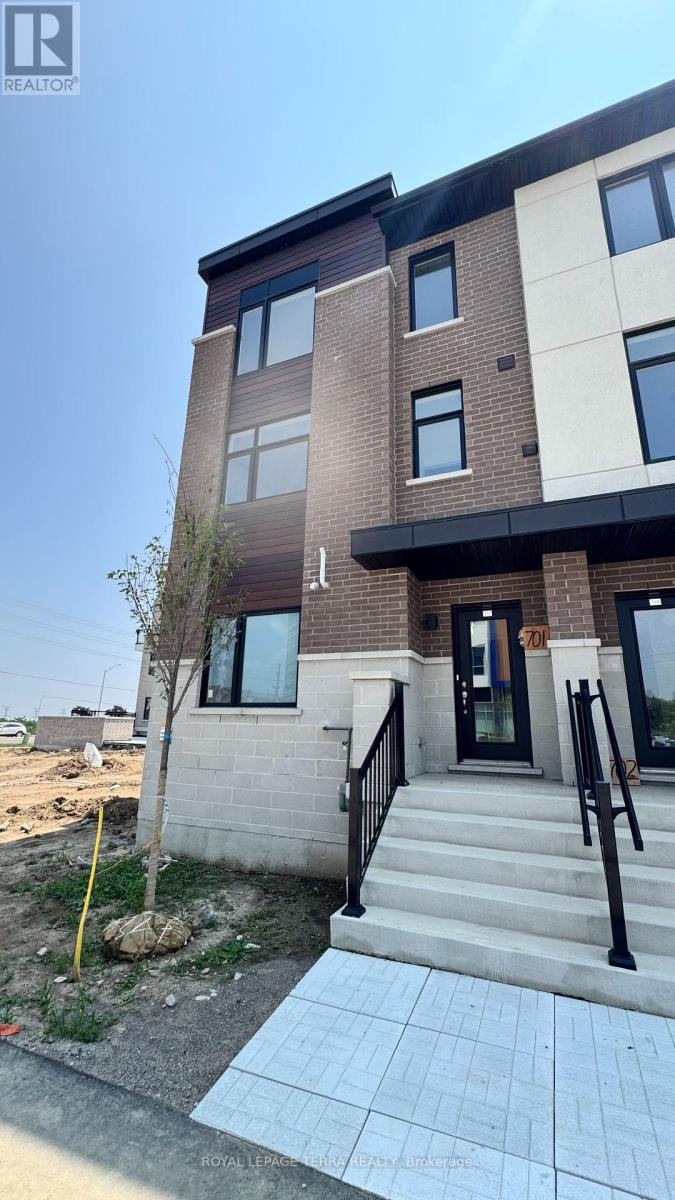 111 - 1695 Dersan Street, Pickering, Ontario  L1X 0S9 - Photo 1 - E12370416