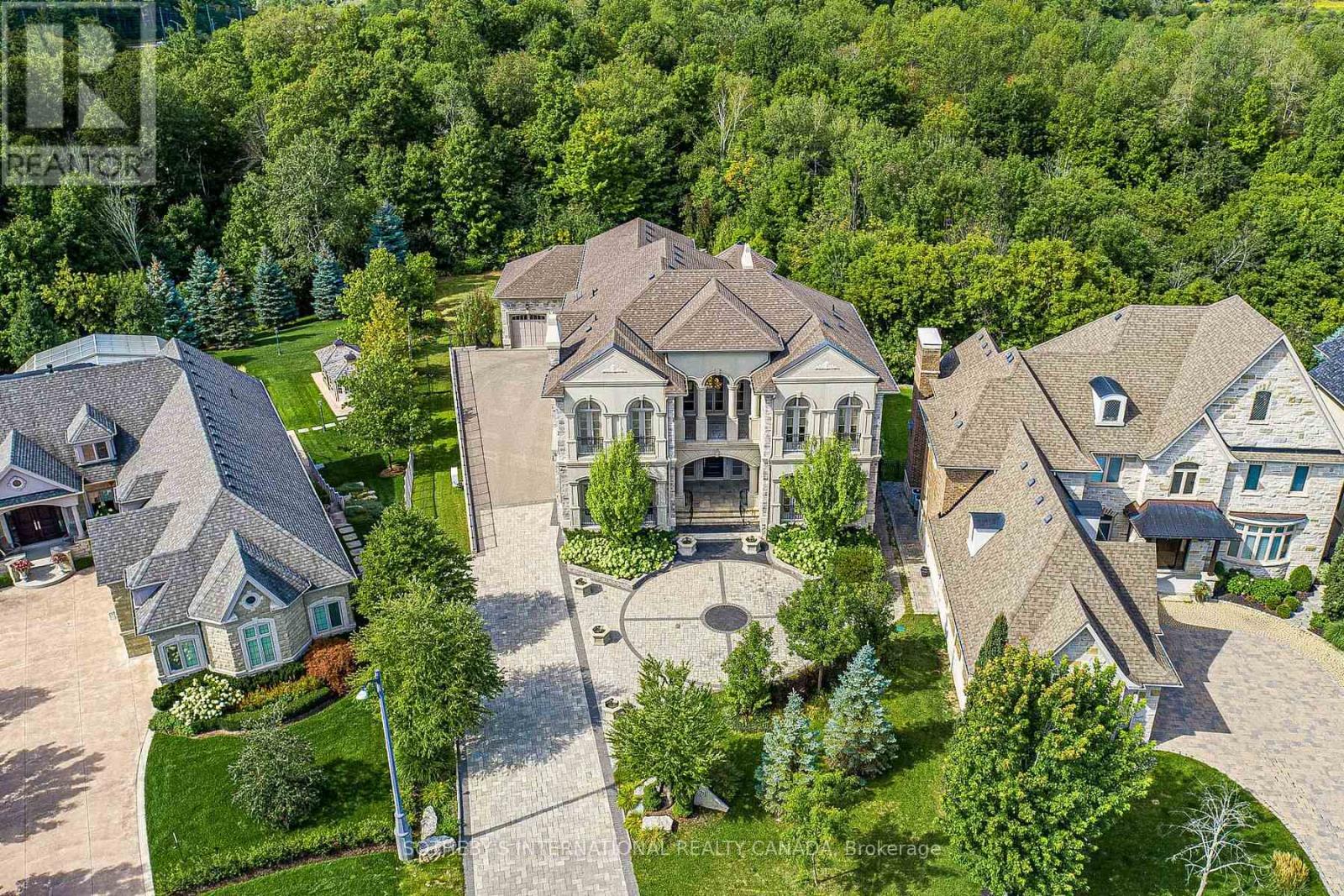 71 GRANDVISTA CRESCENT, Vaughan, Ontario