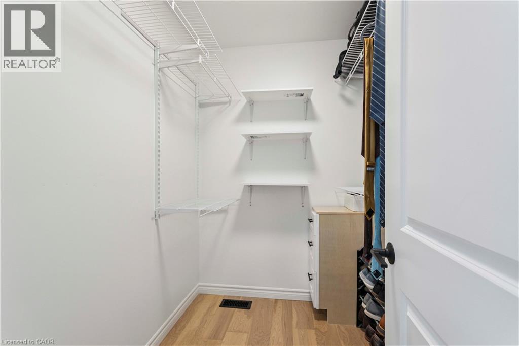 46 Durham Road, Stoney Creek, Ontario  L8E 1X1 - Photo 33 - 40746701