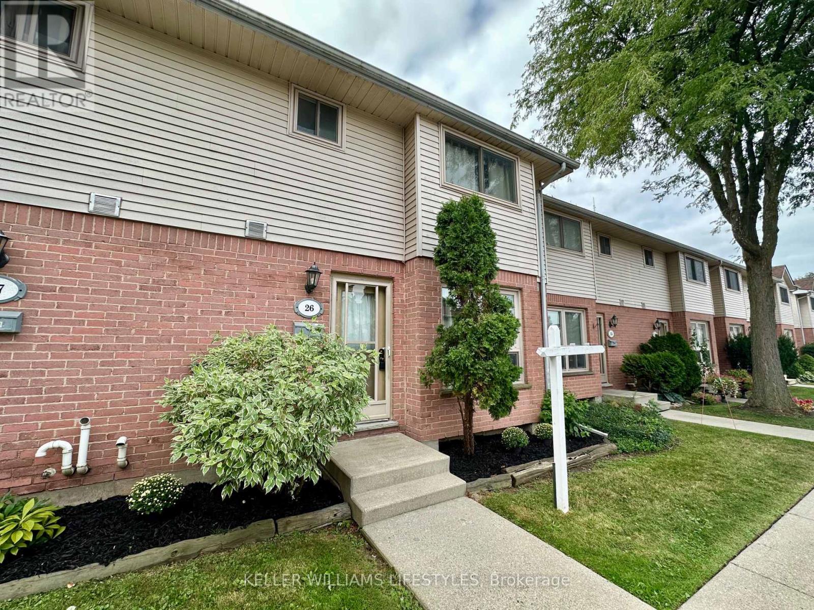 26 - 89 Highview Avenue E, London South, Ontario  N6C 5V9 - Photo 1 - X12370441