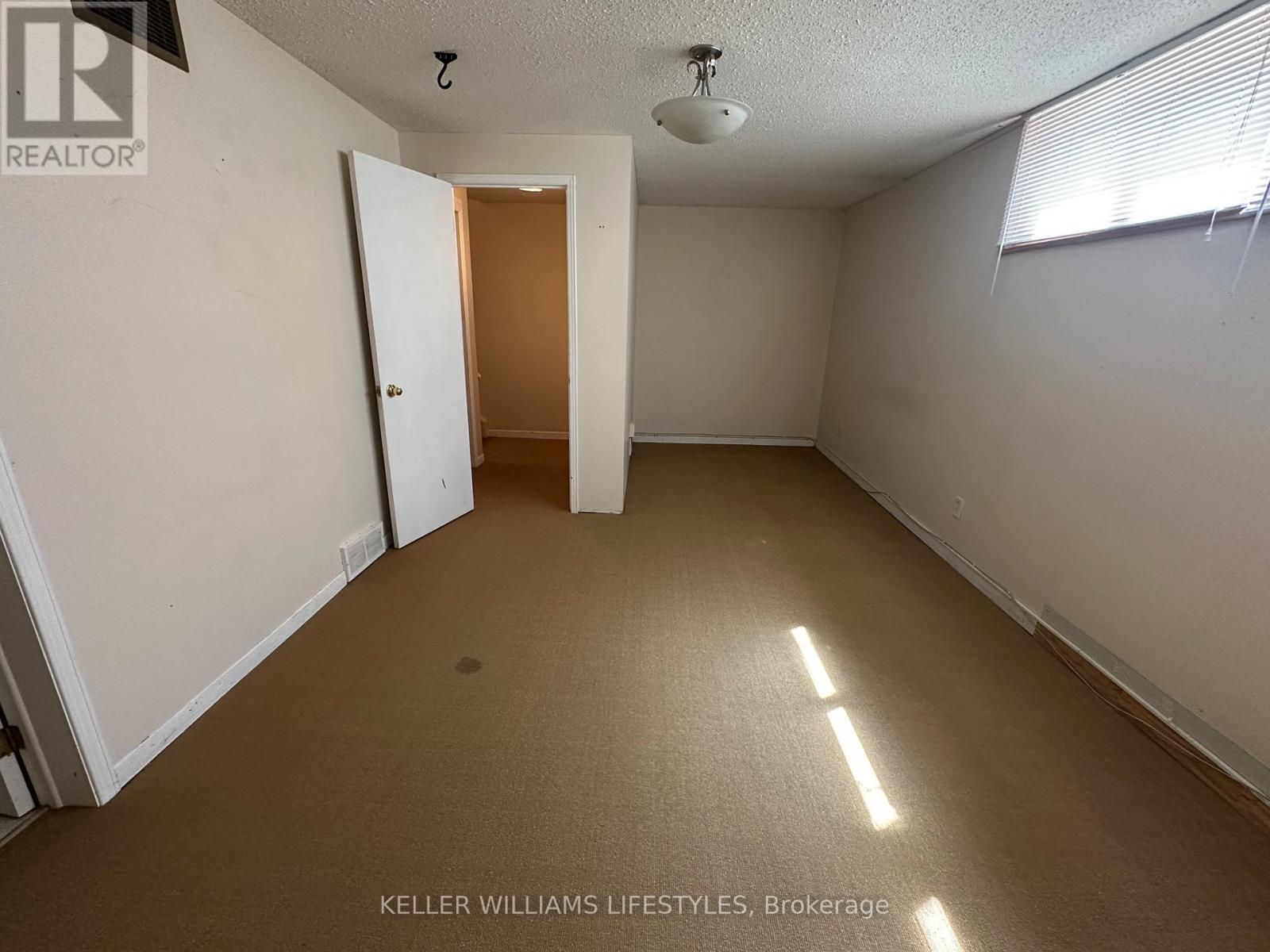 26 - 89 Highview Avenue E, London South, Ontario  N6C 5V9 - Photo 21 - X12370441