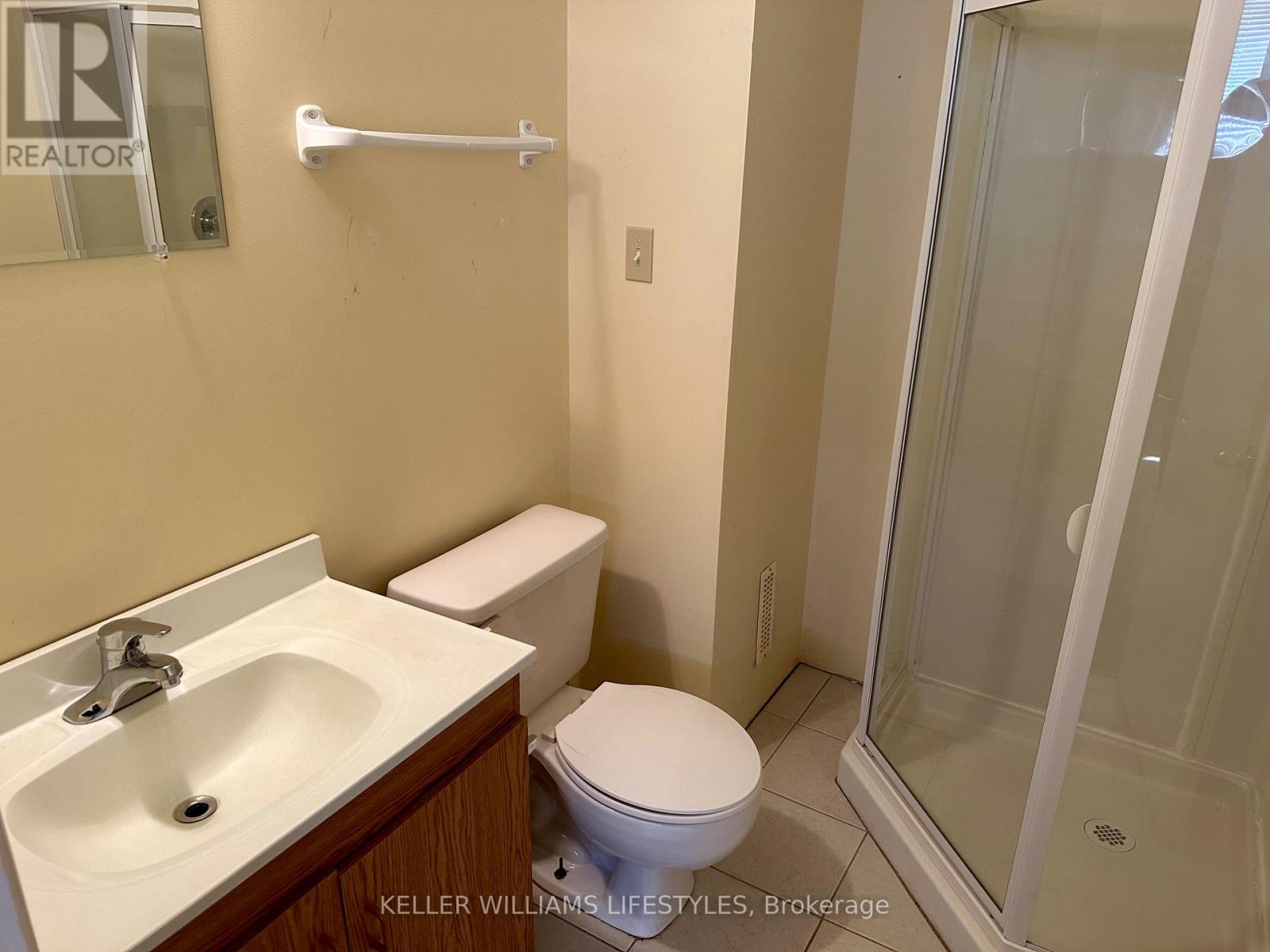 26 - 89 Highview Avenue E, London South, Ontario  N6C 5V9 - Photo 22 - X12370441