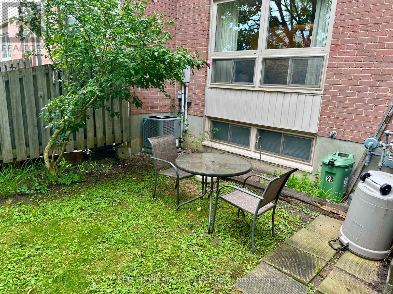 26 - 89 Highview Avenue E, London South, Ontario  N6C 5V9 - Photo 27 - X12370441