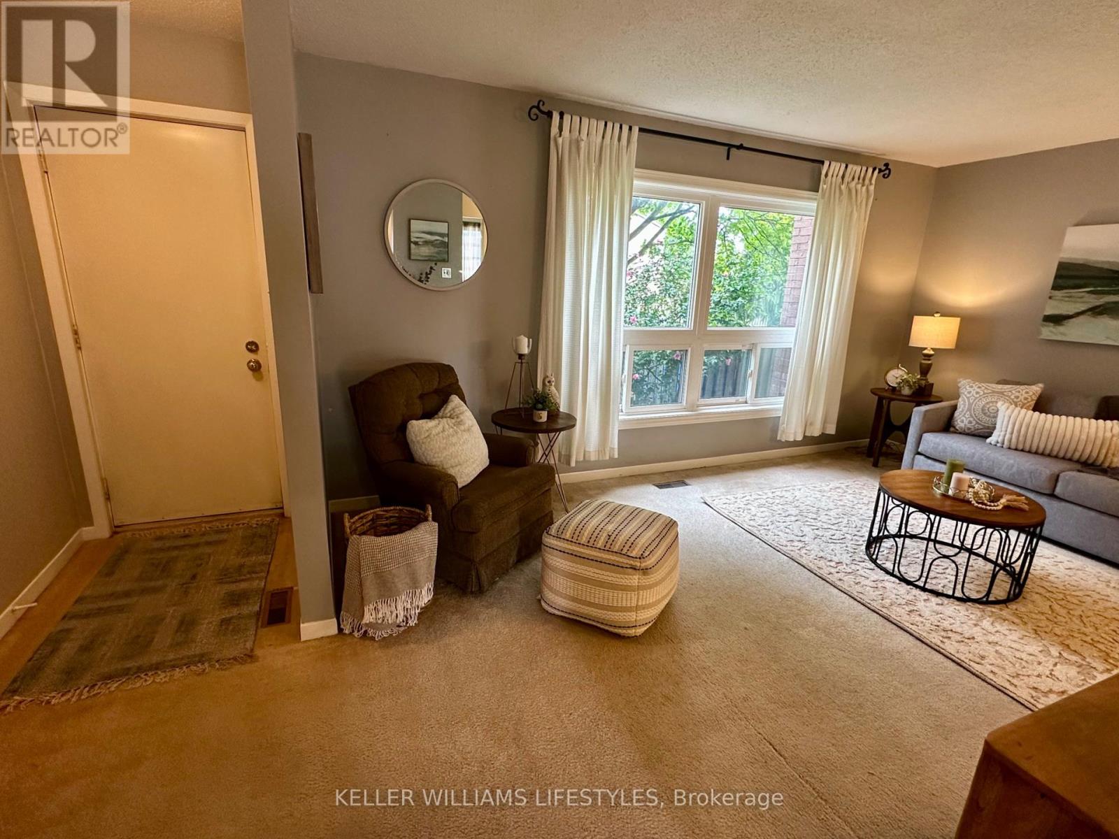 26 - 89 Highview Avenue E, London South, Ontario  N6C 5V9 - Photo 8 - X12370441