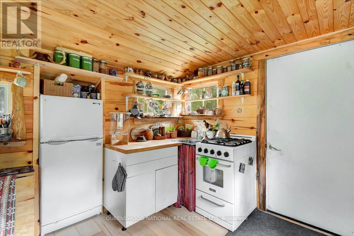 560 Mask Road W, Killaloe, Ontario  K0J 2A0 - Photo 19 - X12370451