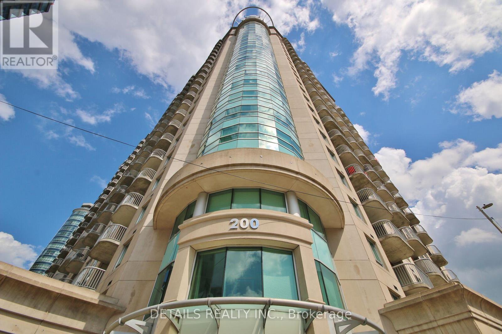 1202 - 200 Rideau Street, Ottawa, Ontario  K1N 5Y1 - Photo 2 - X12370429