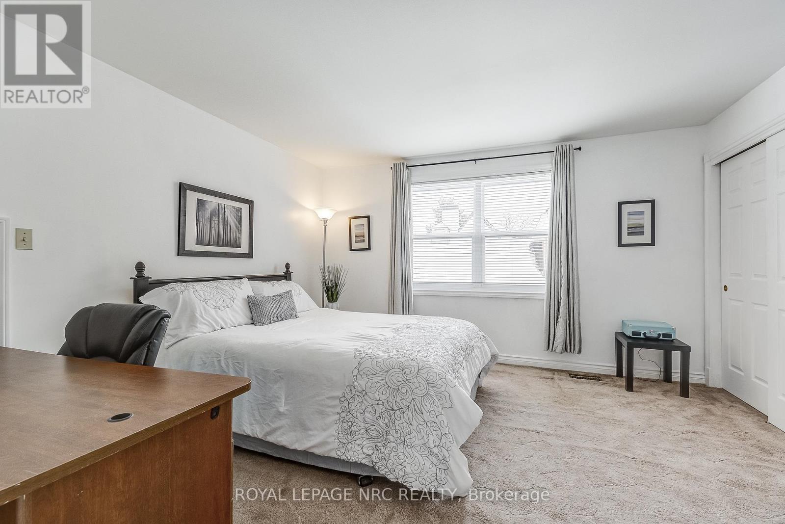 32 The Promenade Road, Niagara-On-The-Lake, Ontario  L0S 1J0 - Photo 21 - X12370433