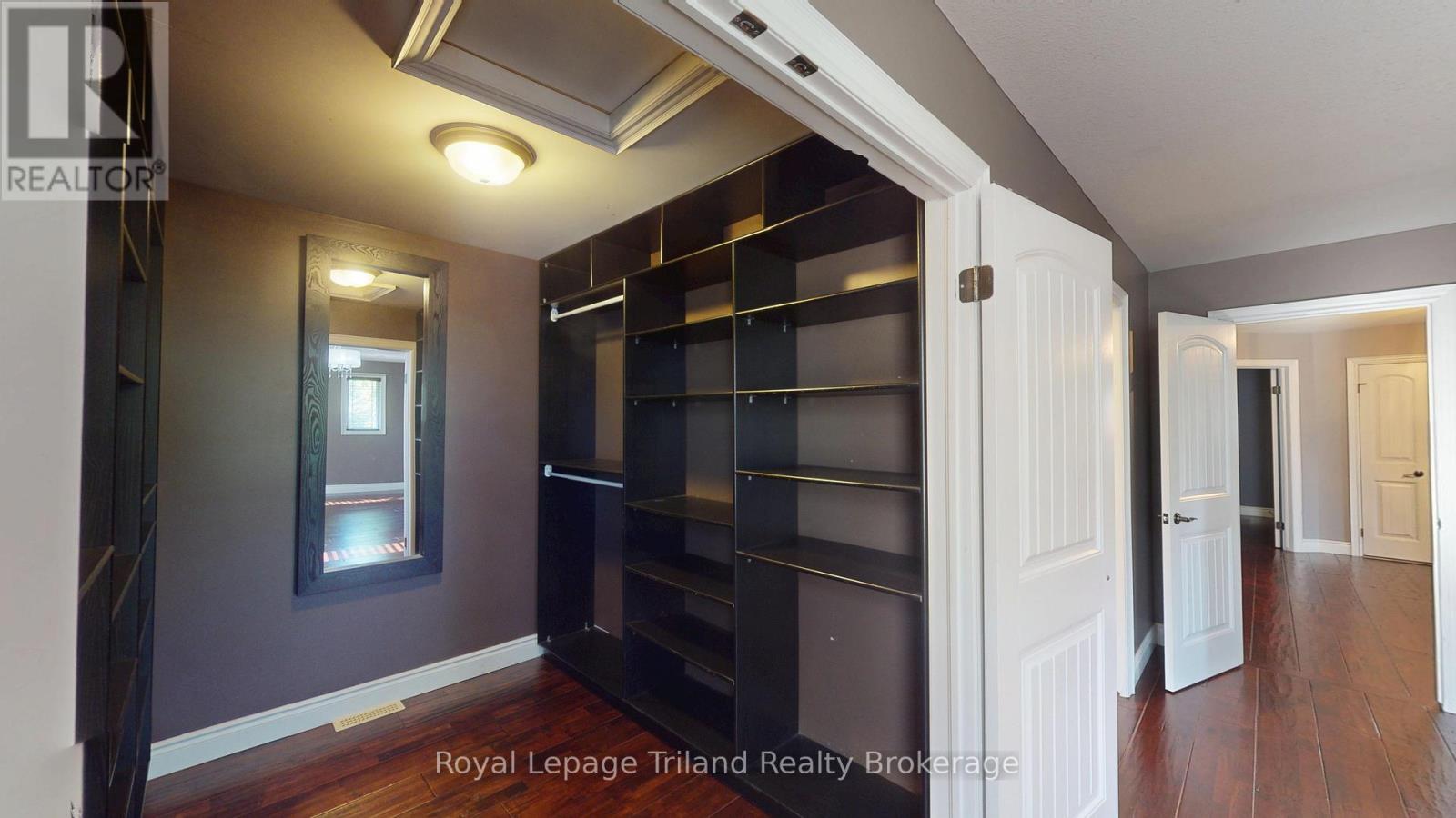 107 Forestway Trail, Woodstock, Ontario  N4S 9A5 - Photo 25 - X12370450