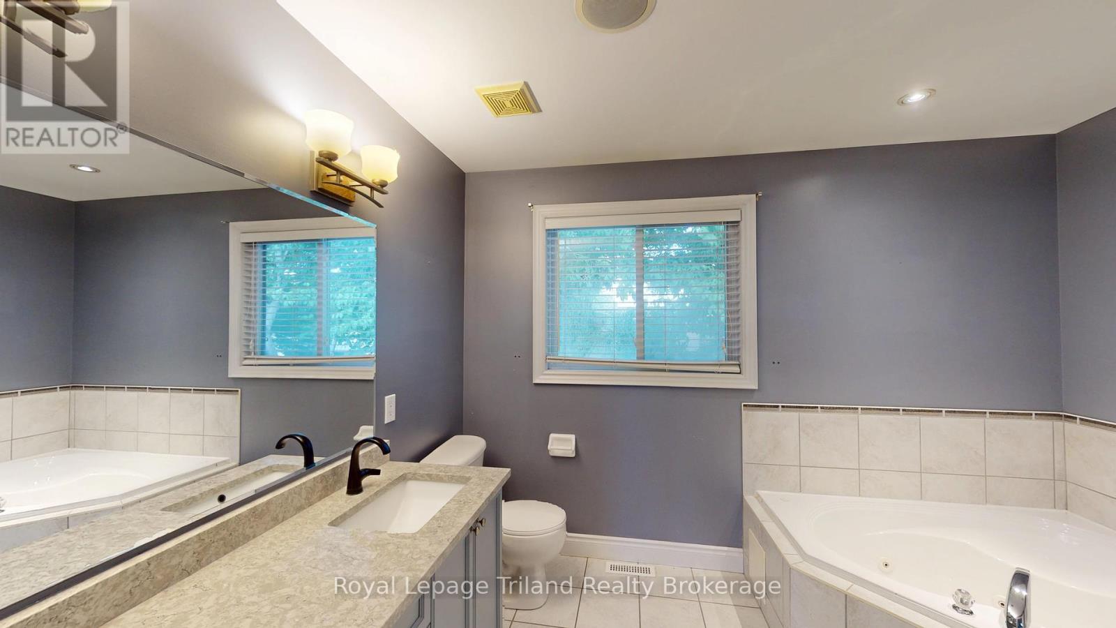 107 Forestway Trail, Woodstock, Ontario  N4S 9A5 - Photo 26 - X12370450