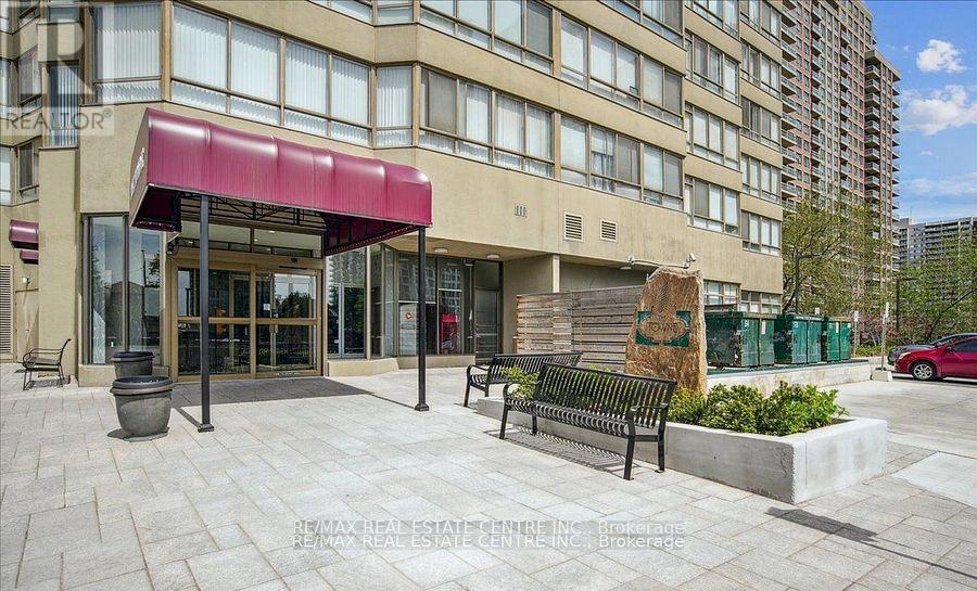 2007 - 3605 Kariya Drive, Mississauga, Ontario  L5B 3J4 - Photo 2 - W12370347