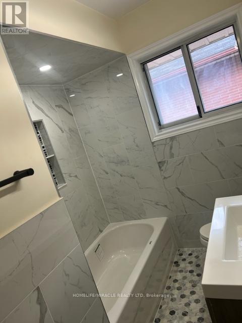 1090 Winterhalt Avenue, Cambridge, Ontario  N3H 4J9 - Photo 13 - X12370422
