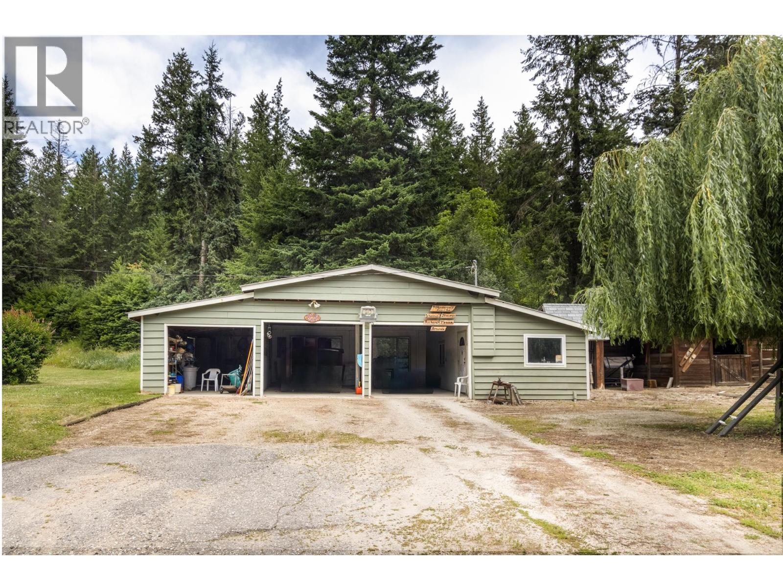 3851 10 Avenue Se, Salmon Arm, British Columbia  V1E 1W7 - Photo 31 - 10355535