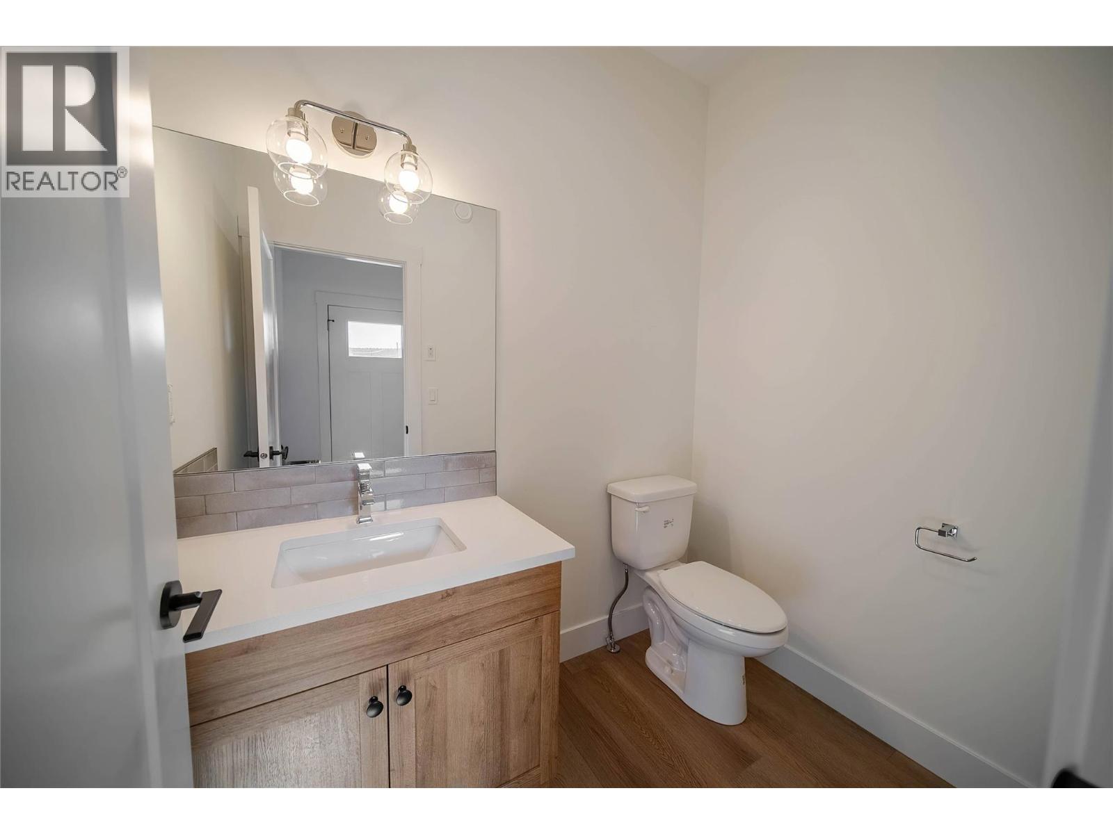 221 4th Avenue S, Cranbrook, British Columbia  V1C 2E2 - Photo 11 - 10361110