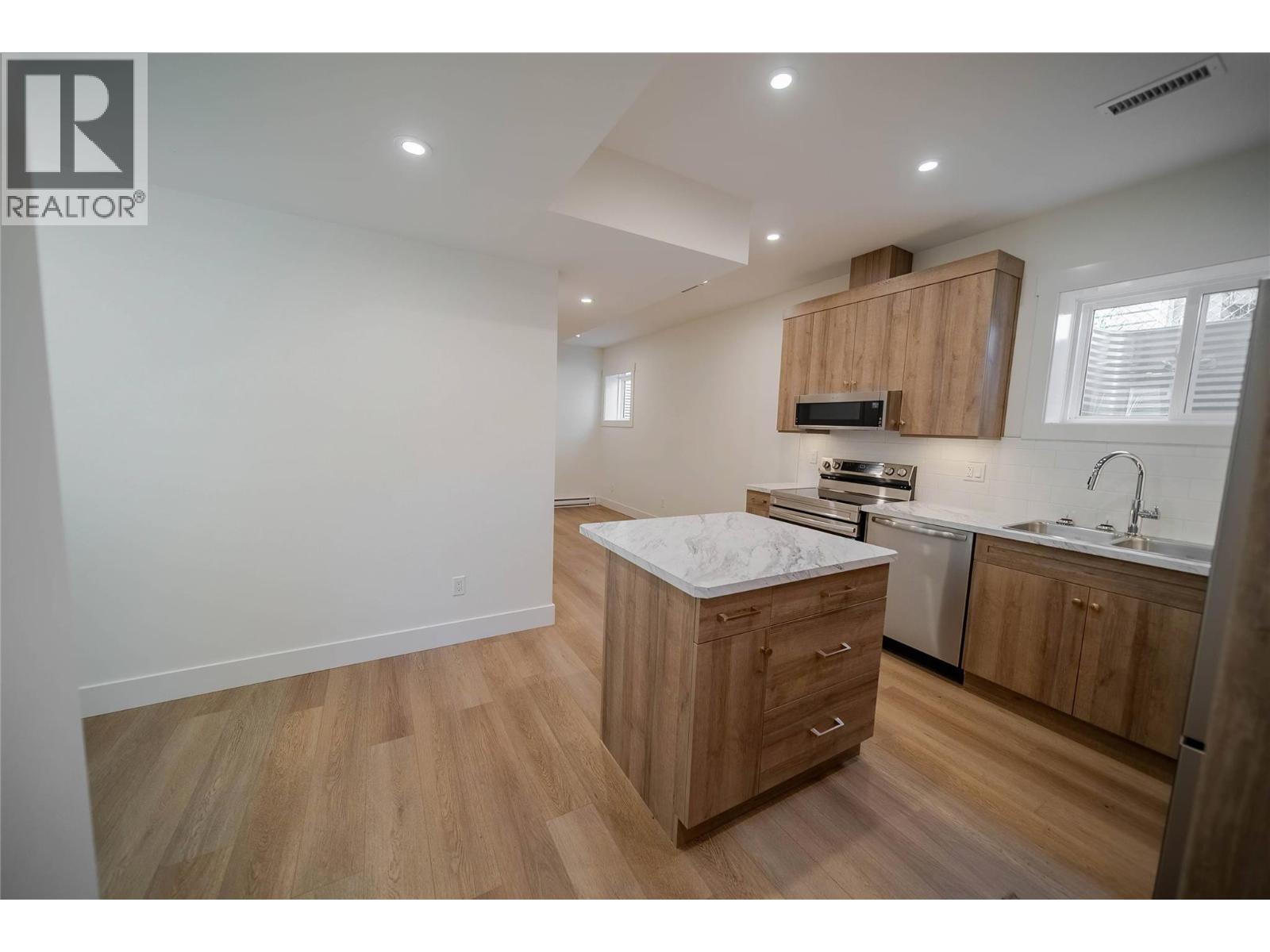 221 4th Avenue S, Cranbrook, British Columbia  V1C 2E2 - Photo 21 - 10361110