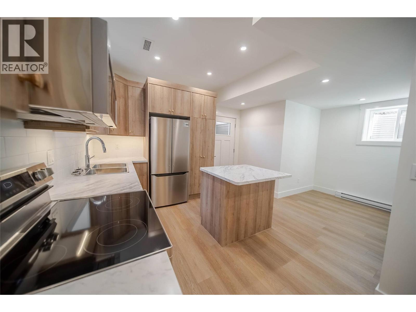 221 4th Avenue S, Cranbrook, British Columbia  V1C 2E2 - Photo 23 - 10361110