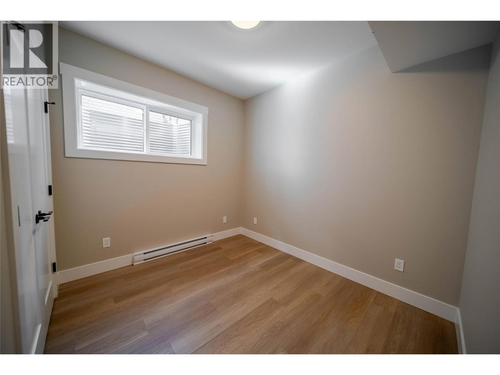 221 4th Avenue S, Cranbrook, British Columbia  V1C 2E2 - Photo 24 - 10361110