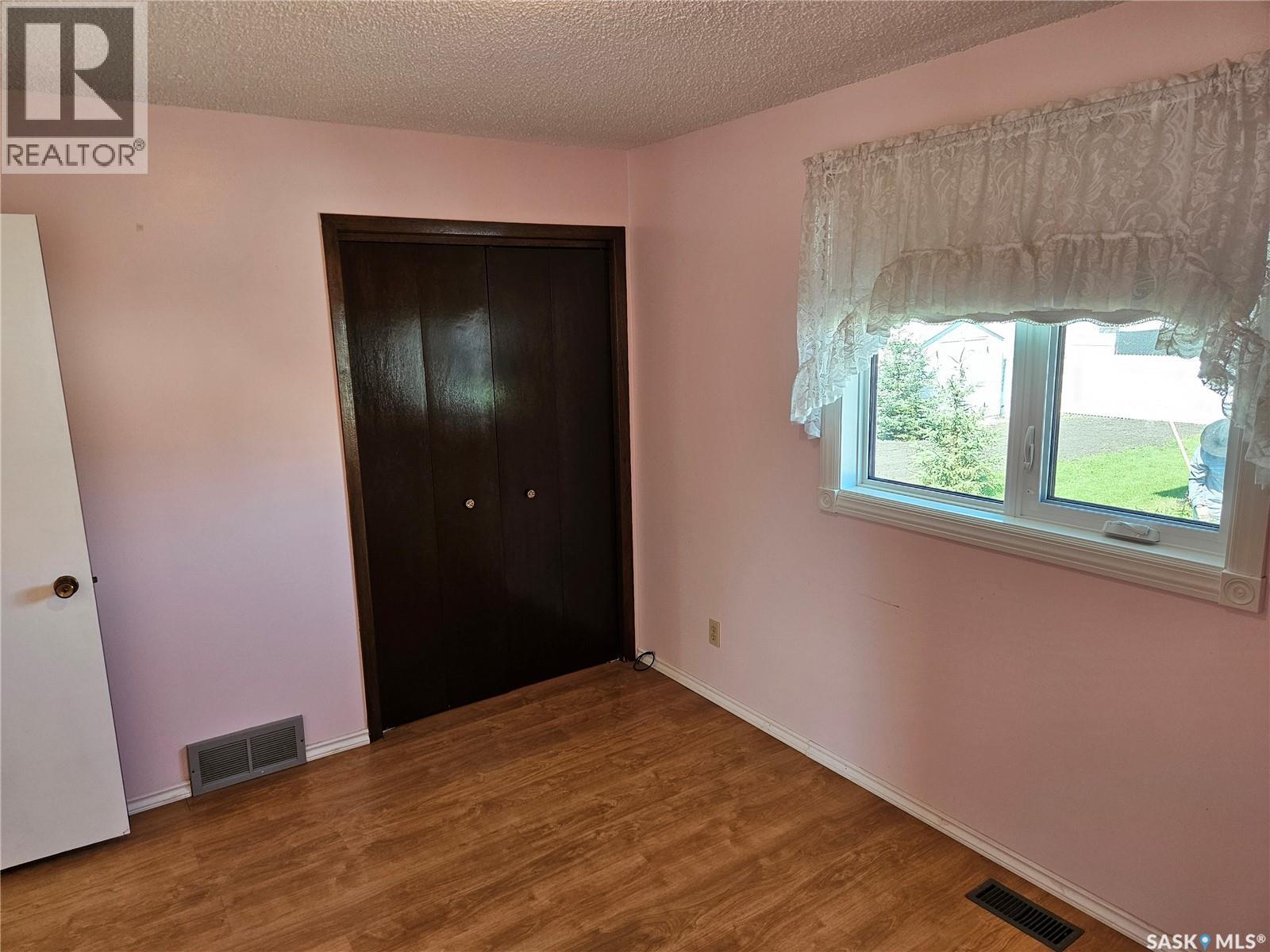 30 Centennial Crescent, Melville, Saskatchewan   - Photo 6 - SK016434