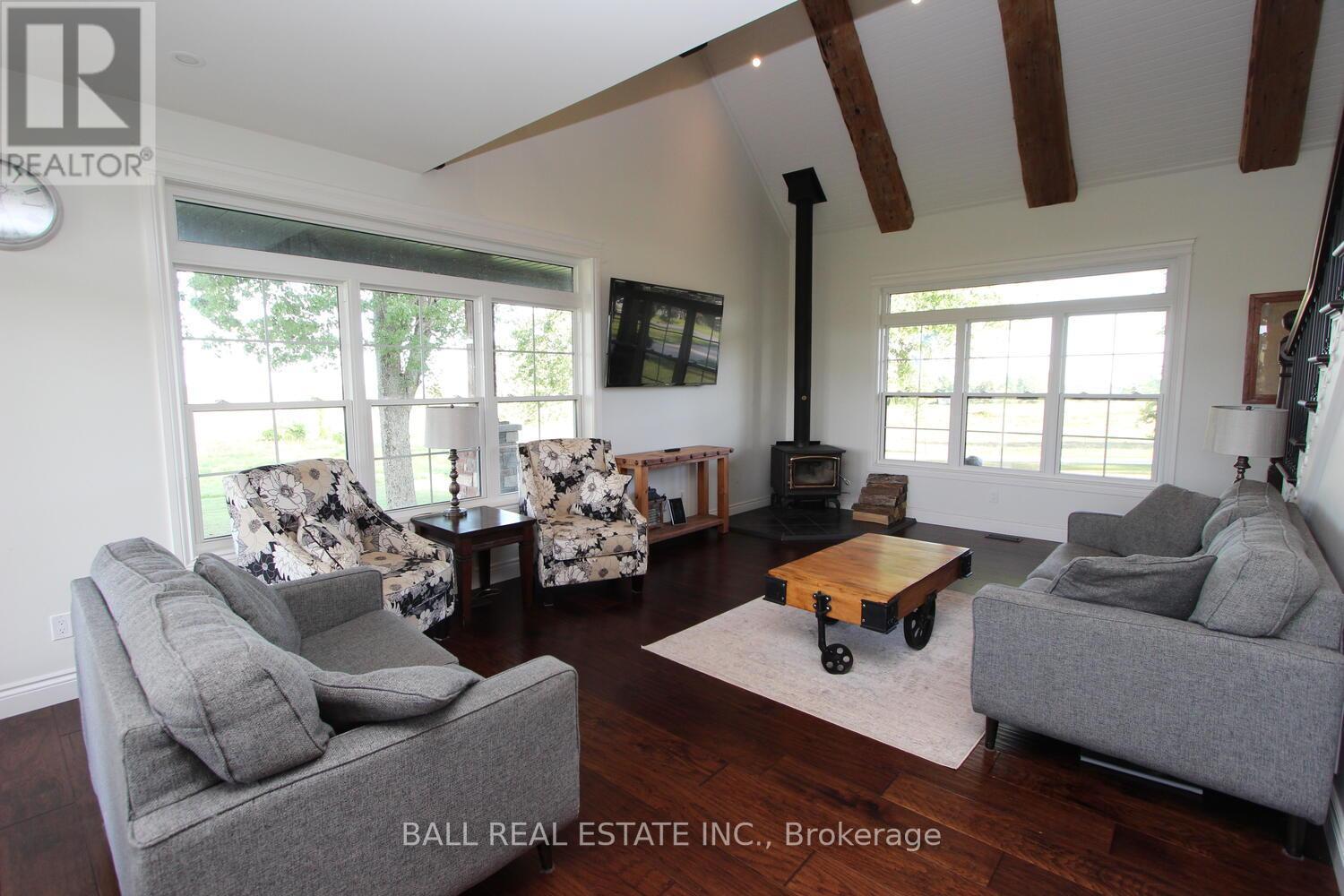 1185 Killarney Bay Road, Kawartha Lakes, Ontario  K0M 1G0 - Photo 15 - X12370520