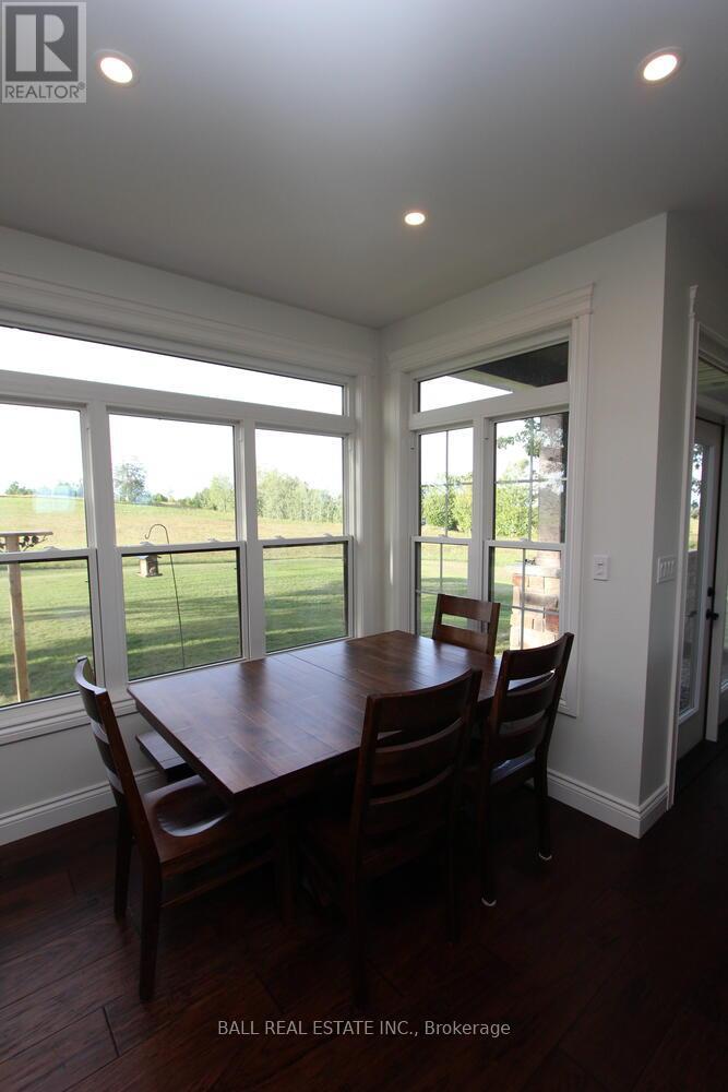 1185 Killarney Bay Road, Kawartha Lakes, Ontario  K0M 1G0 - Photo 19 - X12370520