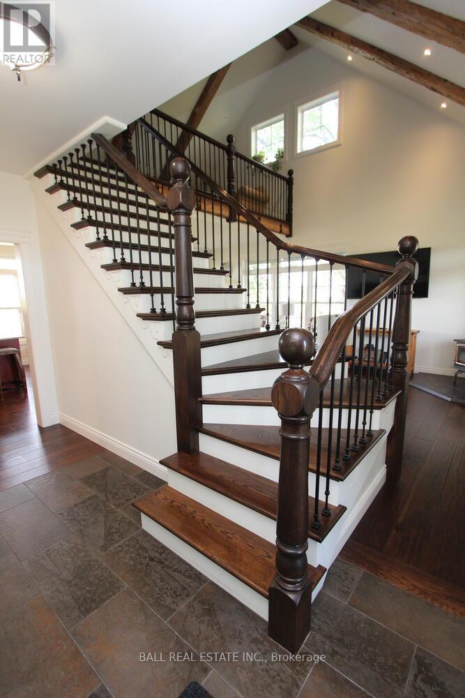 1185 Killarney Bay Road, Kawartha Lakes, Ontario  K0M 1G0 - Photo 21 - X12370520