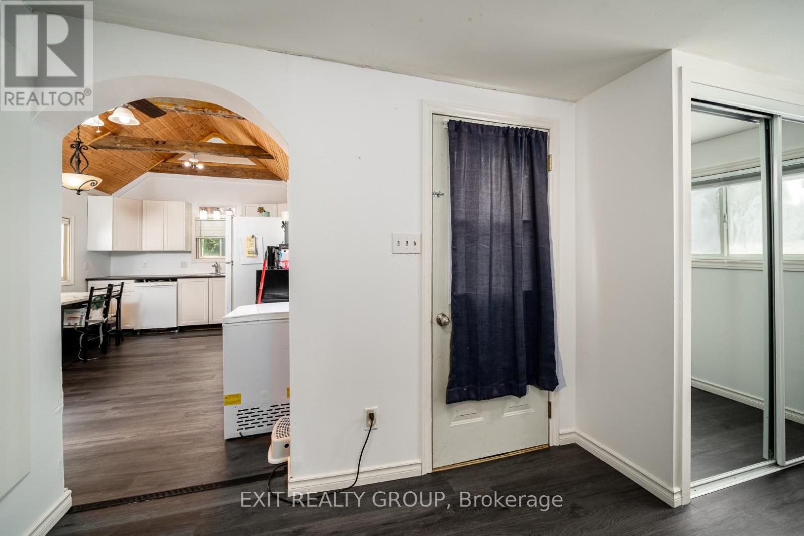 6008 County Road 41, Stone Mills, Ontario K0K 2A0 - Photo 11 - X12370572