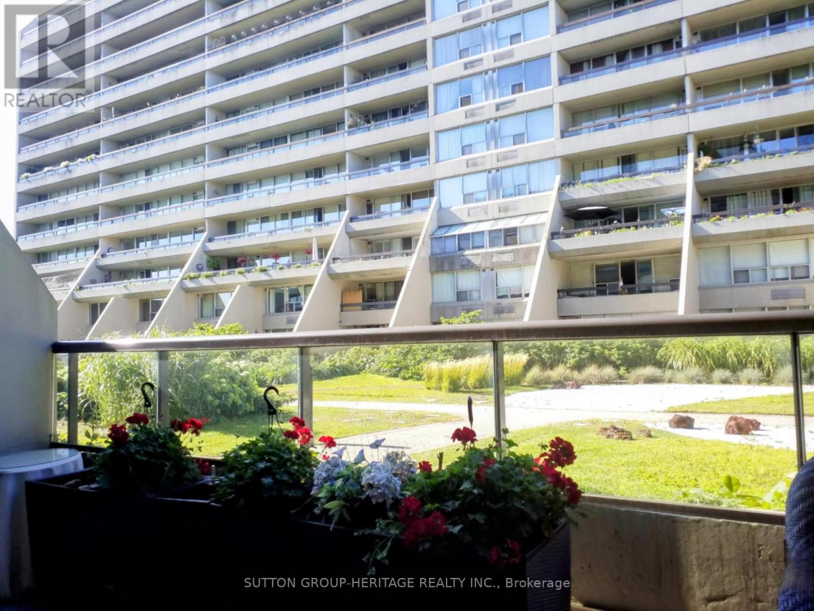 232 - 50 Richmond Street E, Oshawa, Ontario  L1G 7C7 - Photo 1 - E12313304