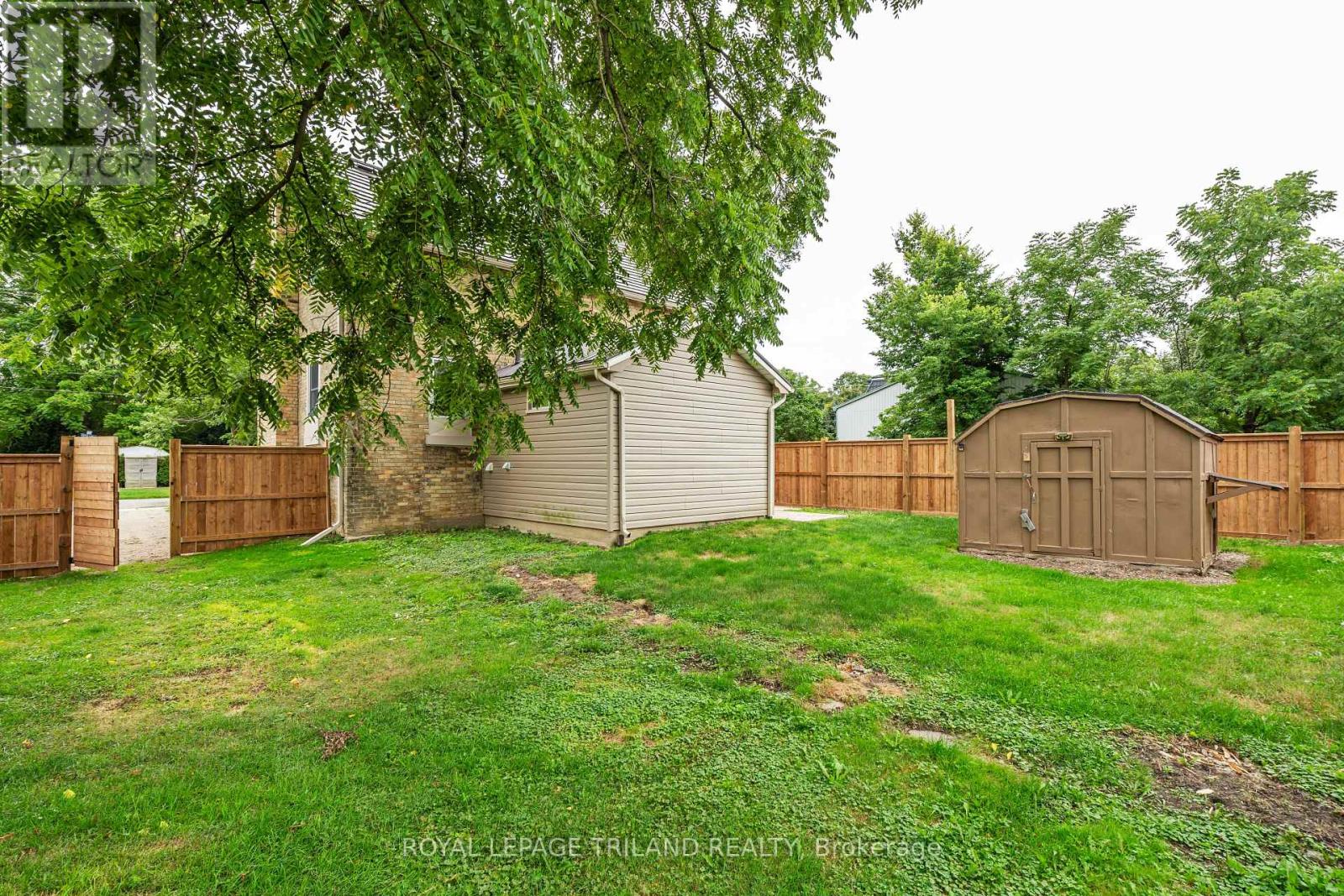 191 Catherine Street, North Middlesex, Ontario  N0M 2K0 - Photo 41 - X12370510