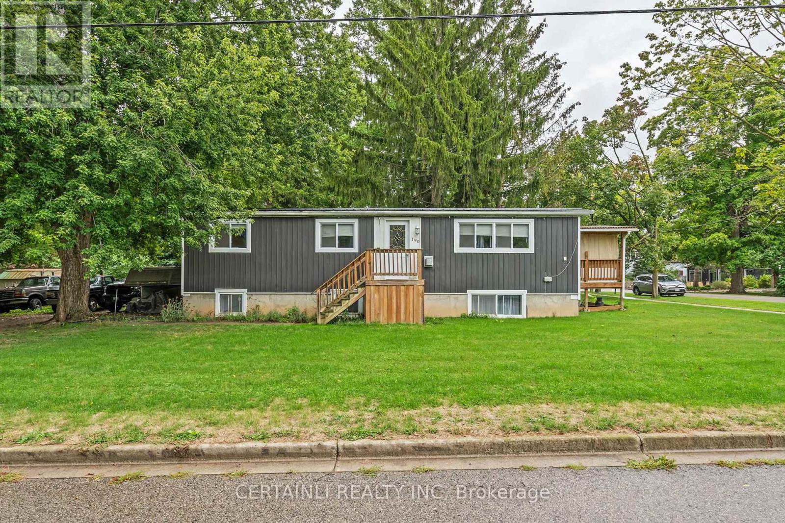 190 Ann Street, North Middlesex, Ontario  N0M 2K0 - Photo 1 - X12370536