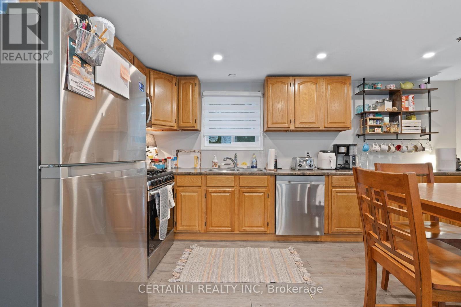 190 Ann Street, North Middlesex, Ontario  N0M 2K0 - Photo 11 - X12370536