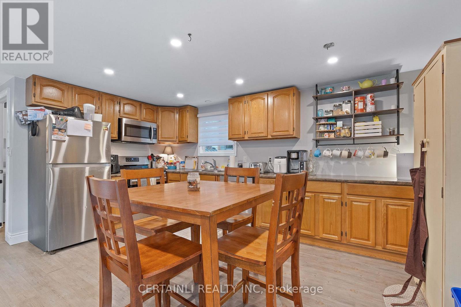 190 Ann Street, North Middlesex, Ontario  N0M 2K0 - Photo 13 - X12370536