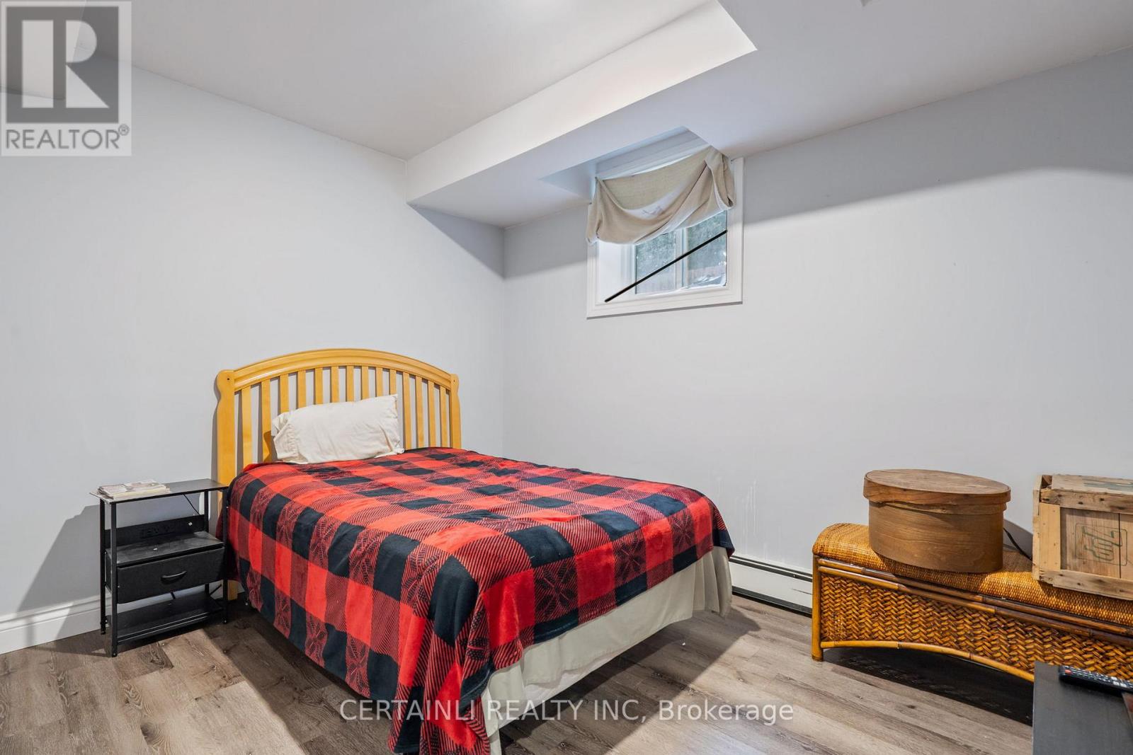 190 Ann Street, North Middlesex, Ontario  N0M 2K0 - Photo 39 - X12370536
