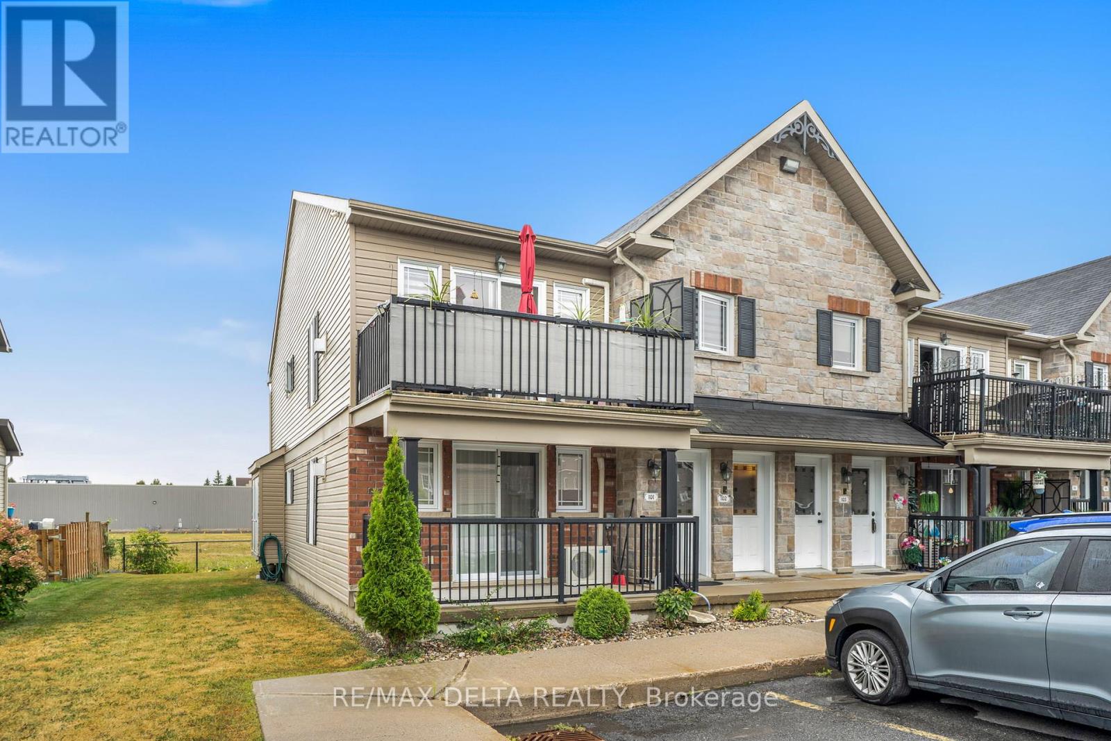 102 - 189 Eliot Street, Clarence-Rockland, Ontario  K4K 0G4 - Photo 2 - X12370538