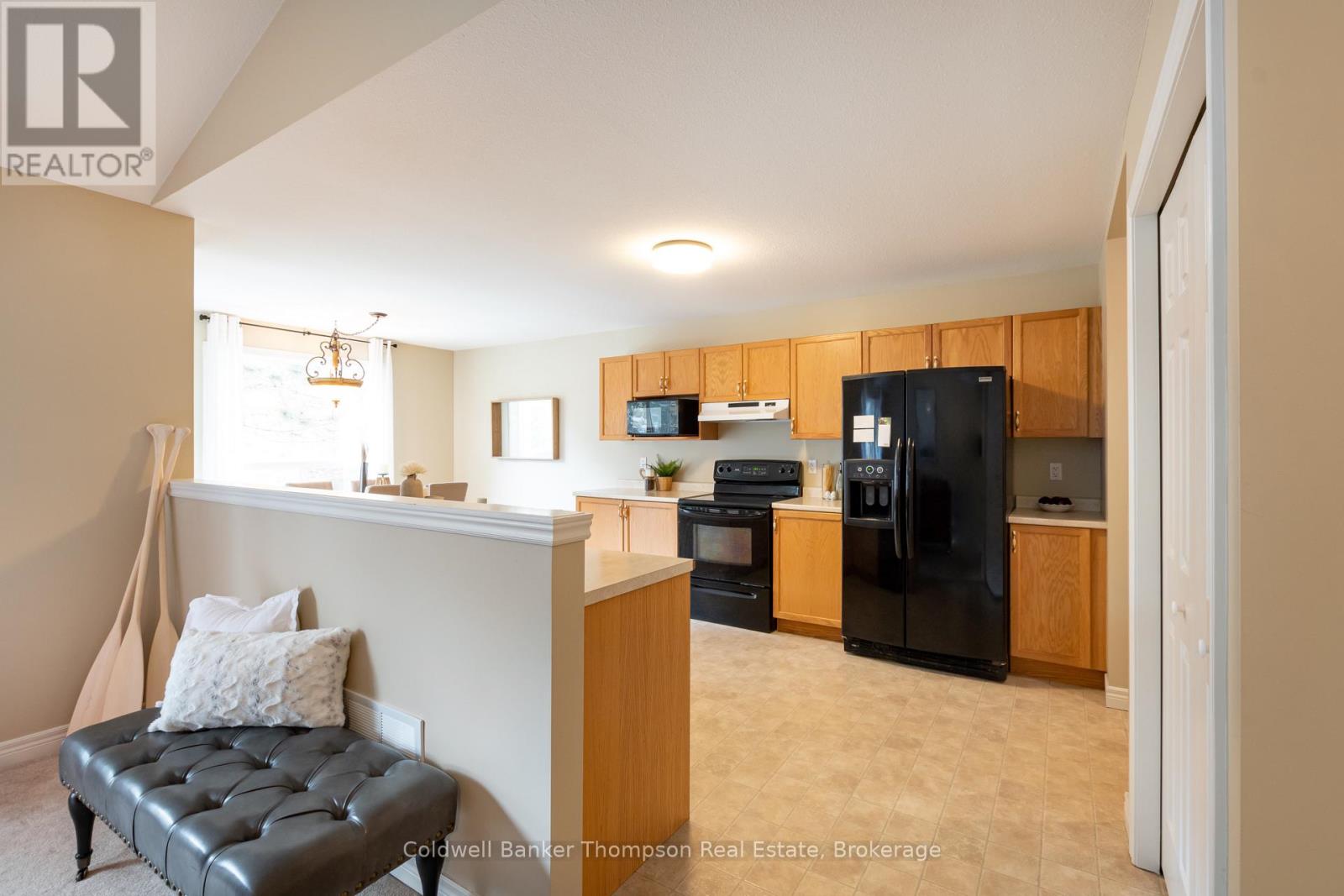 28 Kirbys Way, Huntsville, Ontario  P1H 2M5 - Photo 7 - X12370495