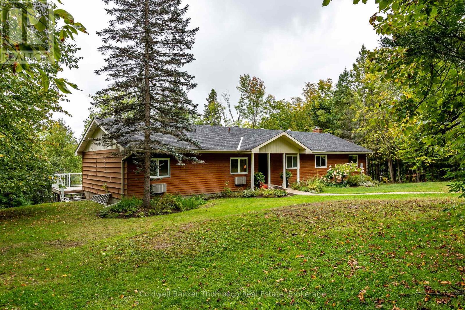 415 Grassmere Resort Road, Huntsville, Ontario  P1H 2J6 - Photo 37 - X12370503