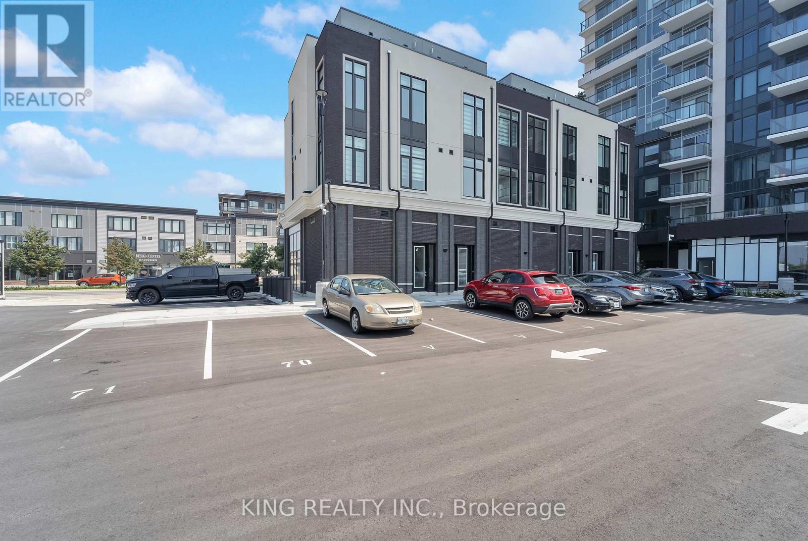 36 Andres Common, Grimsby, Ontario  L3M 0J2 - Photo 11 - X12370454