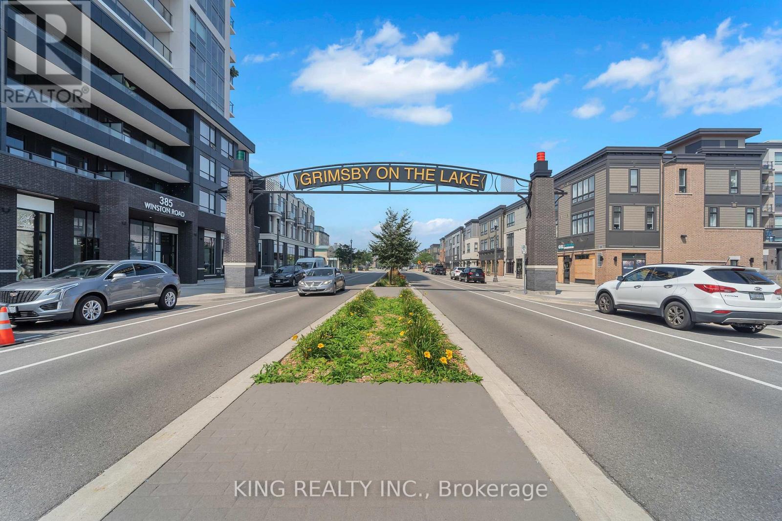 36 Andres Common, Grimsby, Ontario  L3M 0J2 - Photo 12 - X12370454