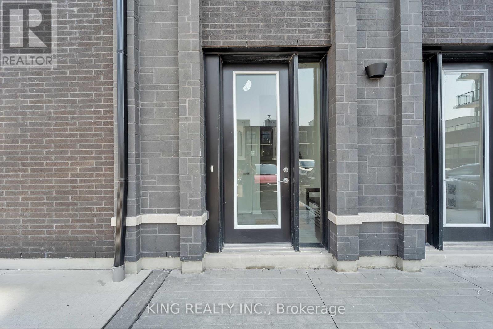 36 Andres Common, Grimsby, Ontario  L3M 0J2 - Photo 14 - X12370454