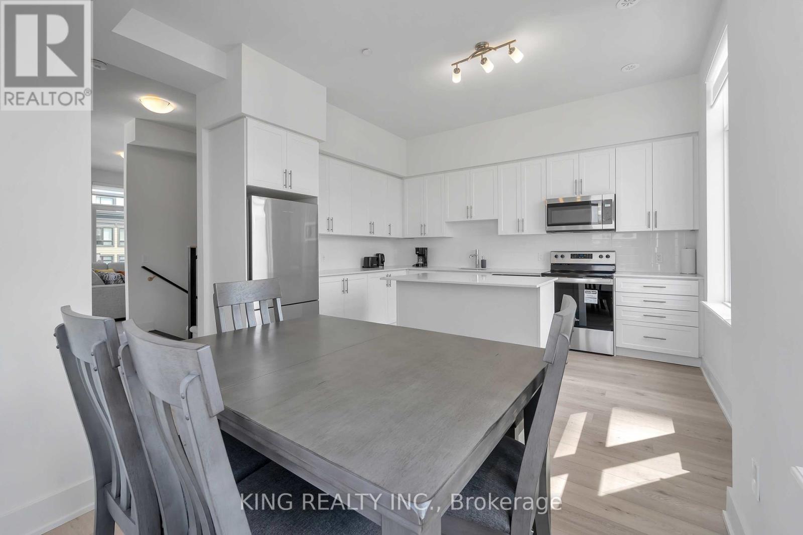 36 Andres Common, Grimsby, Ontario  L3M 0J2 - Photo 25 - X12370454