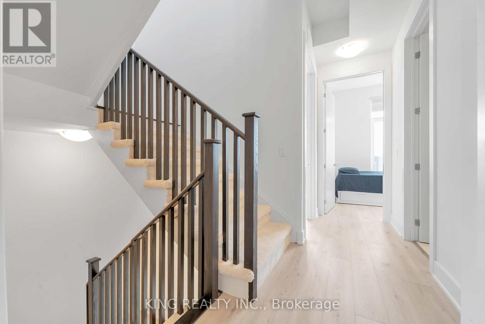 36 Andres Common, Grimsby, Ontario  L3M 0J2 - Photo 29 - X12370454