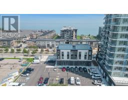 36 ANDRES COMMON, Grimsby, Ontario