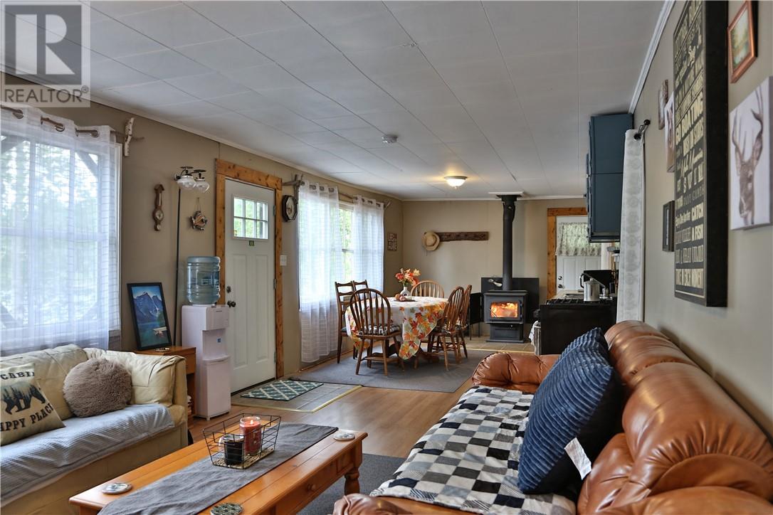 240 Capreol Lake Rd, Capreol, Ontario  P0M 1H0 - Photo 11 - 2124373